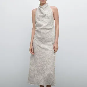 vestido-midi-halter-escote-en-espalda-massimo-dutti-para-mama